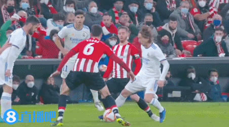 曼联1-1西汉姆联：83分钟遭保级队逼平，近5轮仅1胜争四梦碎？