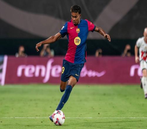 0-2大冷门！14亿豪门主场轰然倒下5轮1胜两大边后卫染红+中卫重伤